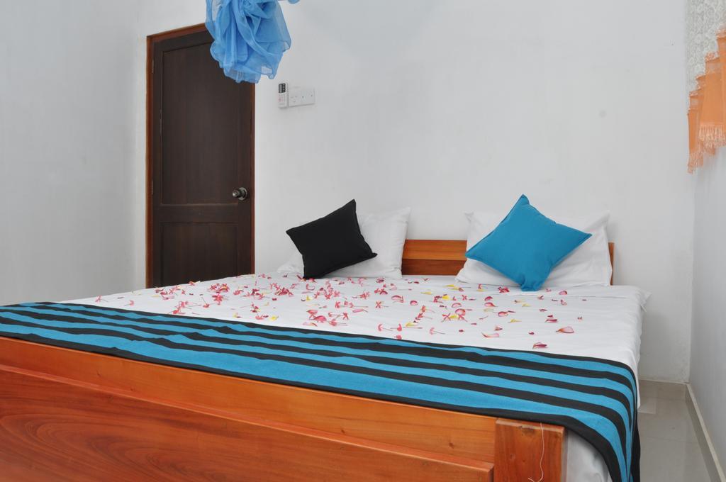 Tms Beach House Negombo Luaran gambar