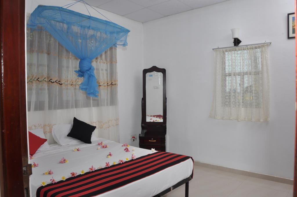 Tms Beach House Negombo Luaran gambar